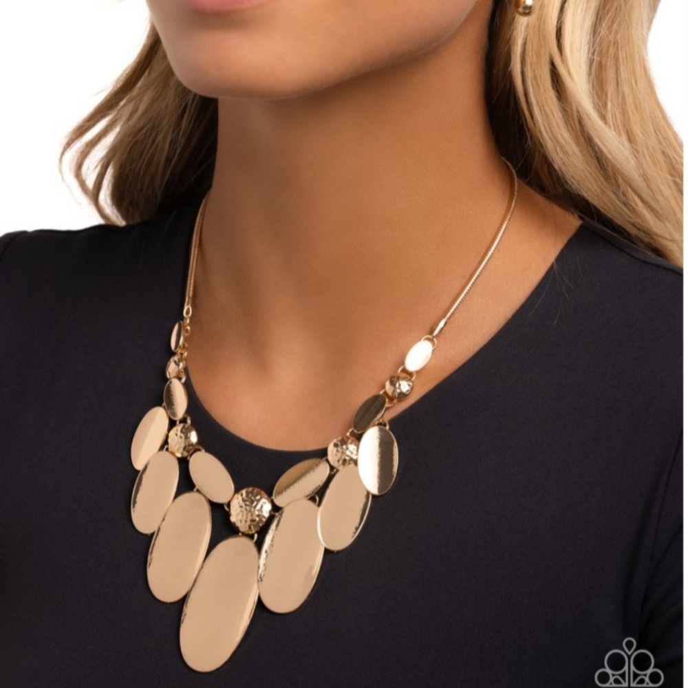 NIB Gold Necklace with matching earrings